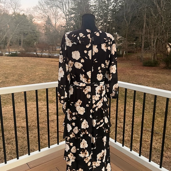 ALICE AND OLIVIA KYE RUFFLE FLORAL PRINT CREPE MIDI DRESS SIZE 12 - Picture 11 of 16